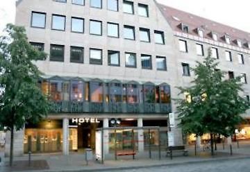Tiptop Hotel Am Schoenen Brunnen Núremberg Exterior foto